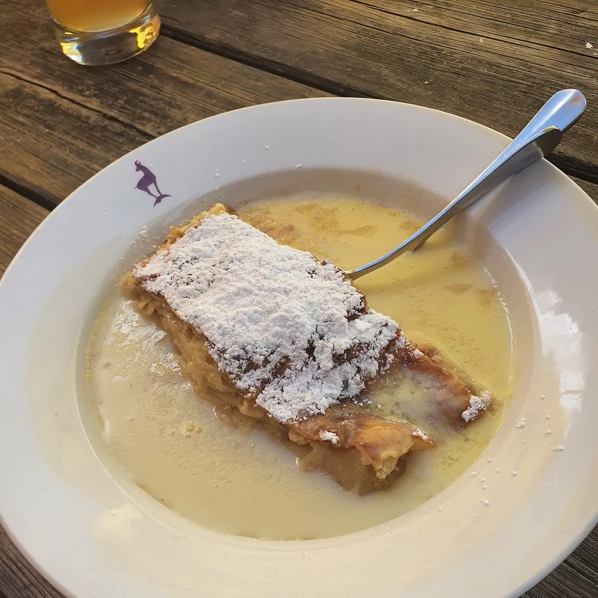 Apfelstrudel Mit Vanillesoße