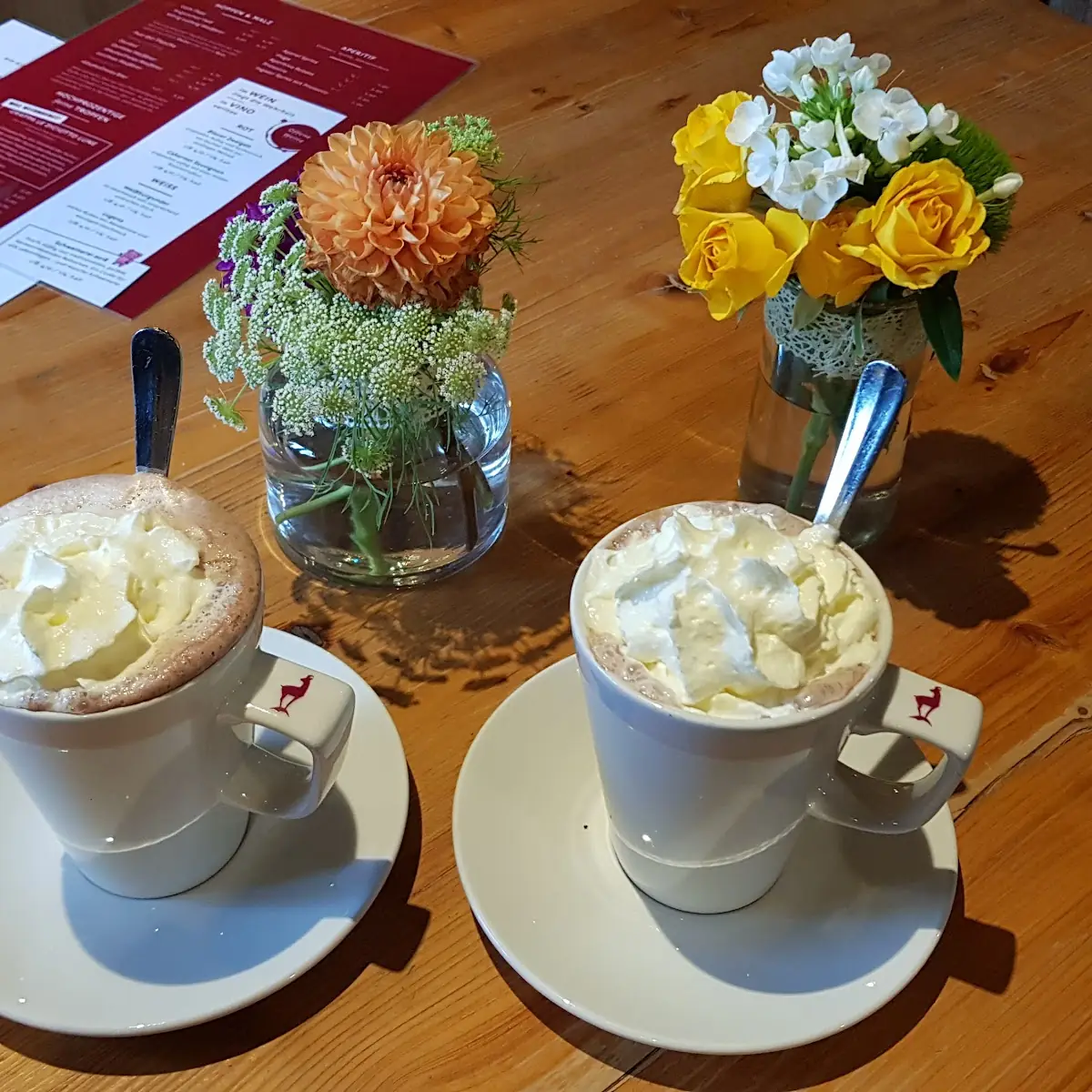 Heiße Schokolade Mit Baileys