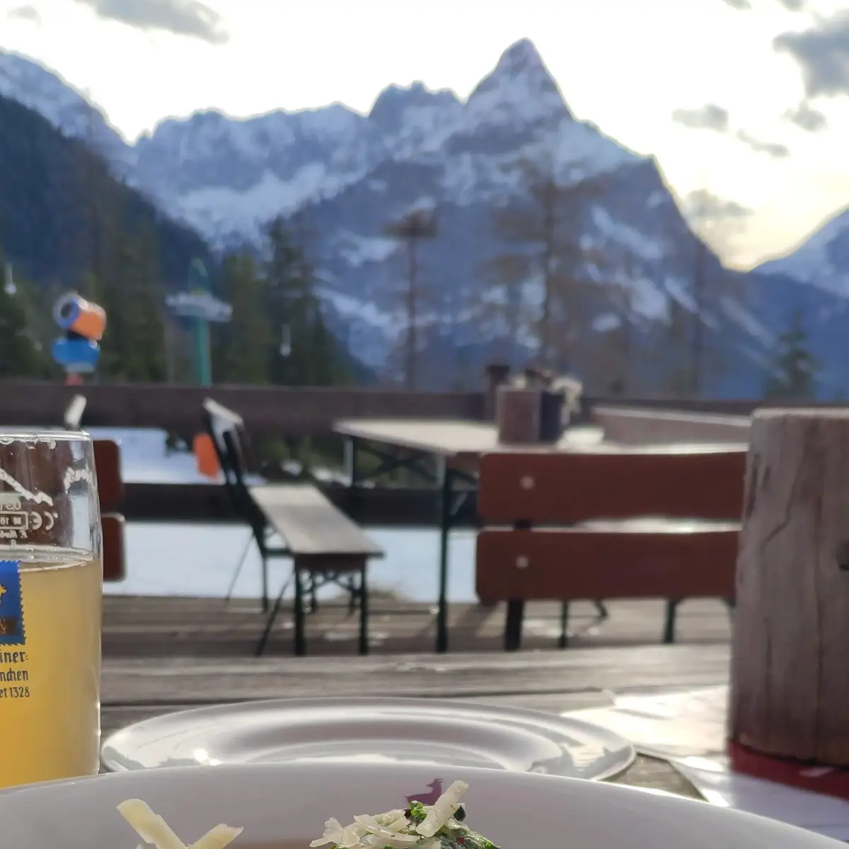 Spinatknödel Mit Butter Und Parmesan