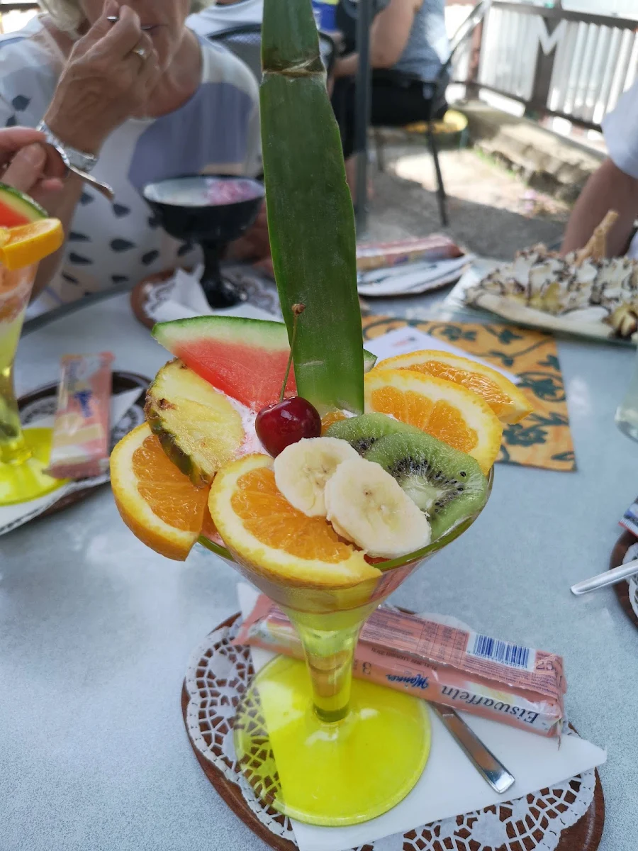 Früchtebecher