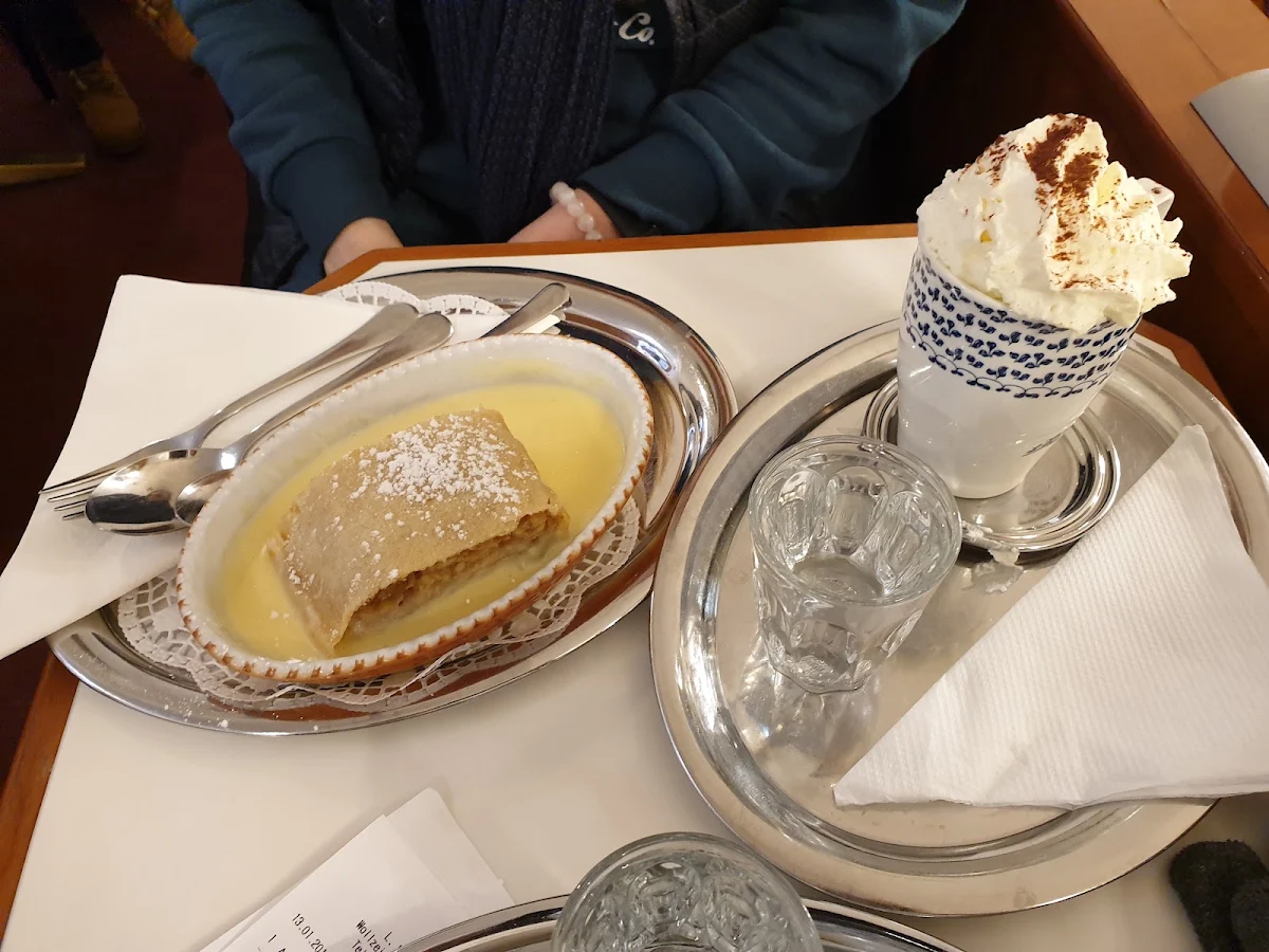 Apple Strudel In Vanilla Sauce