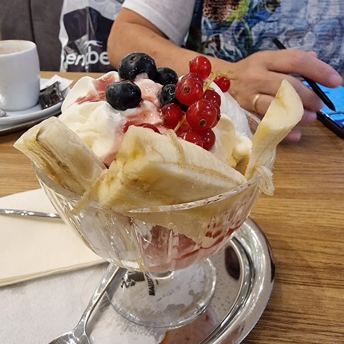 Früchtebecher