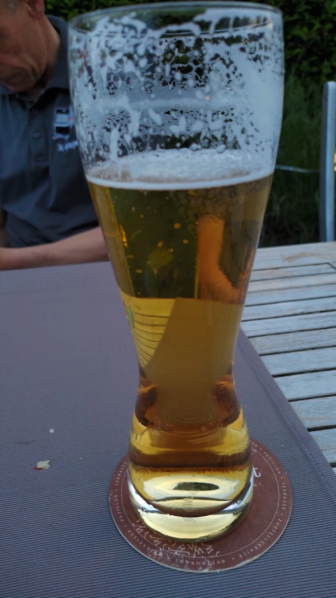 Bier Und A Sehr Gutes Wiener