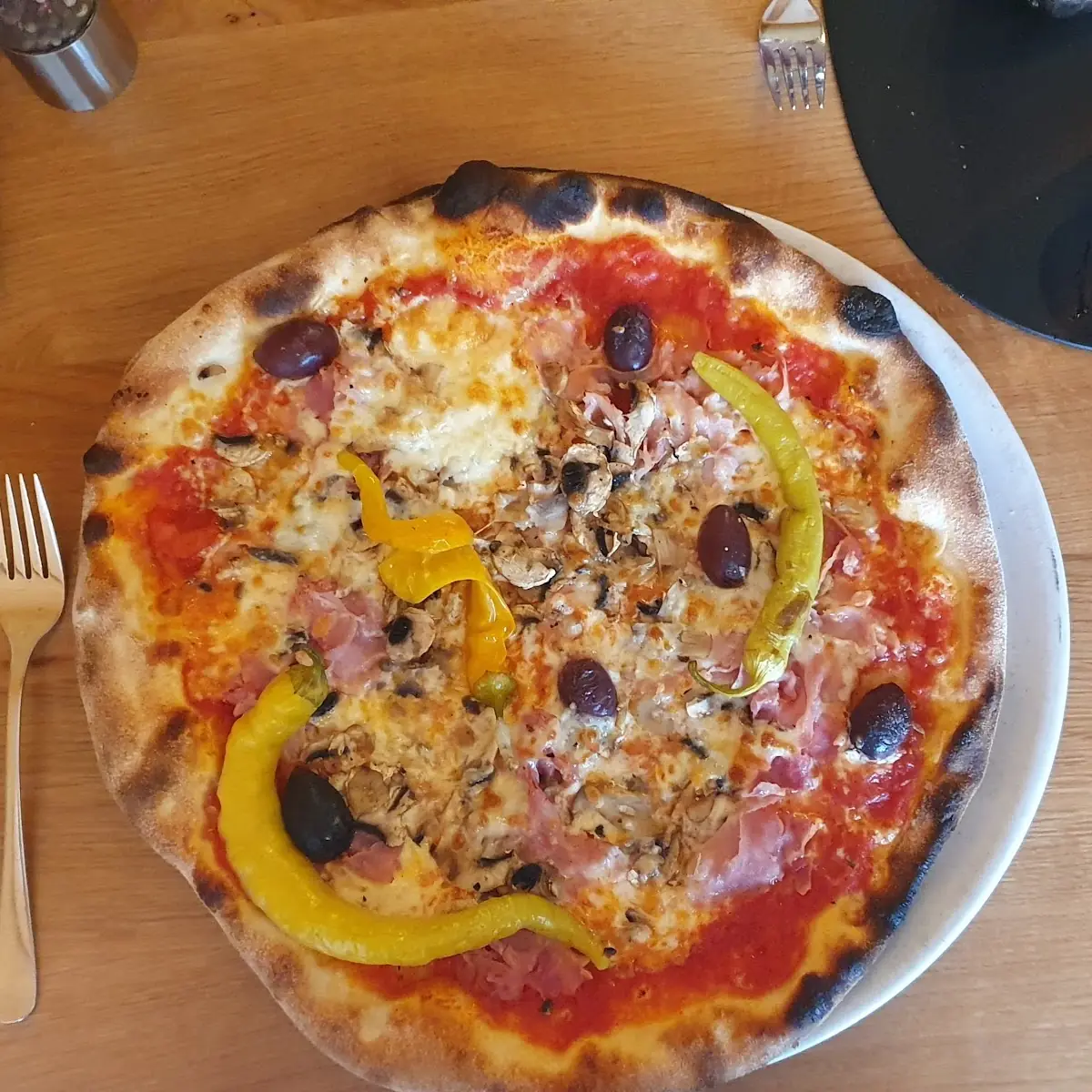 Pizza Capricciosa