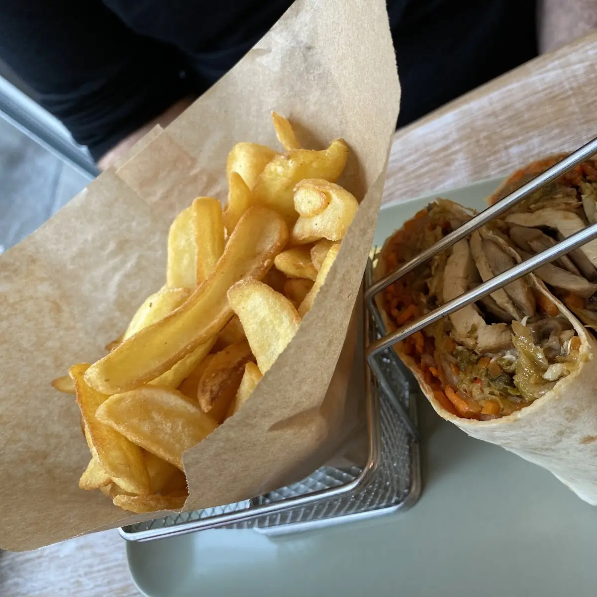 Gyros Wrap Mit Pommes
