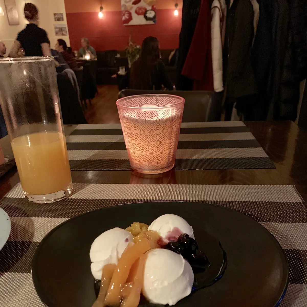 Joghurt Mit Gliko Tou Kutalu
