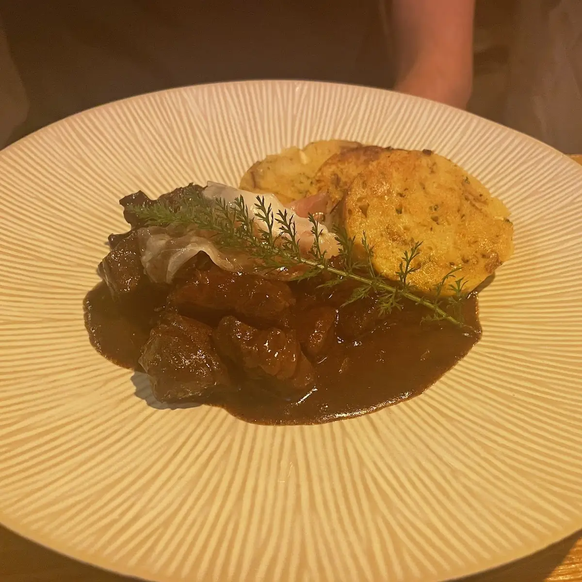 Wildragout Mit Semmelknödel