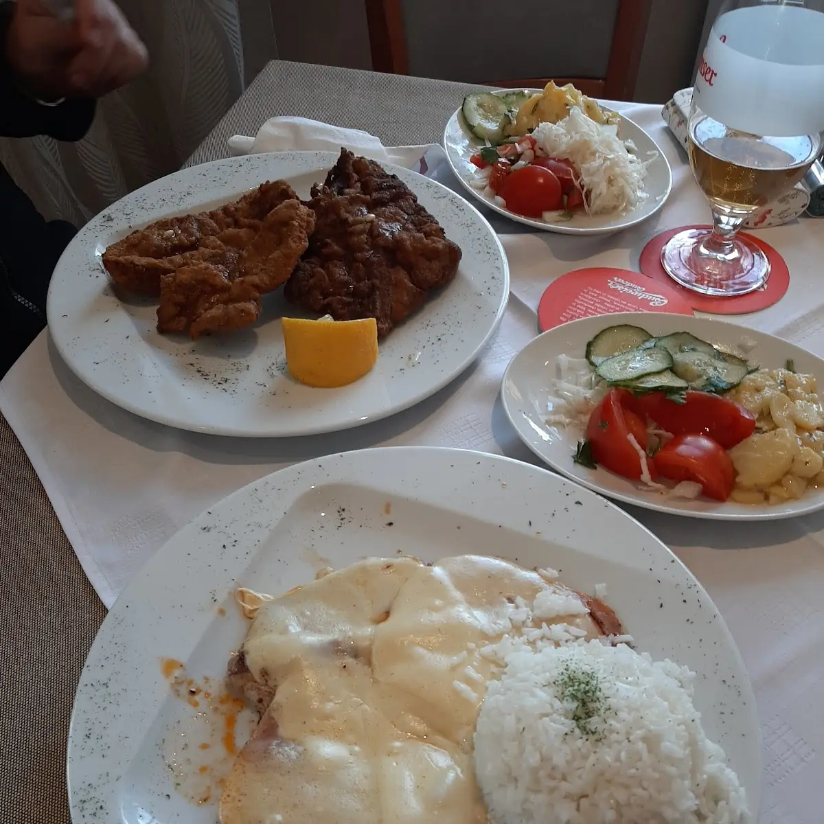 Gebackene Leber U Koteletts Mit Schinken U Käse
