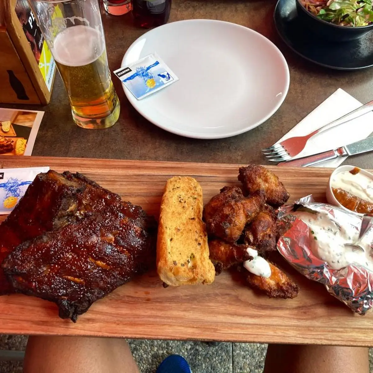 Spare Ribs Mit Kobibugett Und Folienkartoffelchickenwing Und