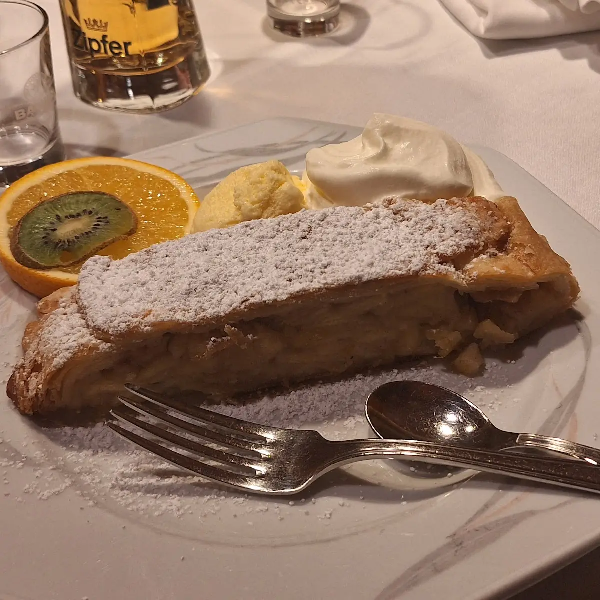 Apfelstrudel