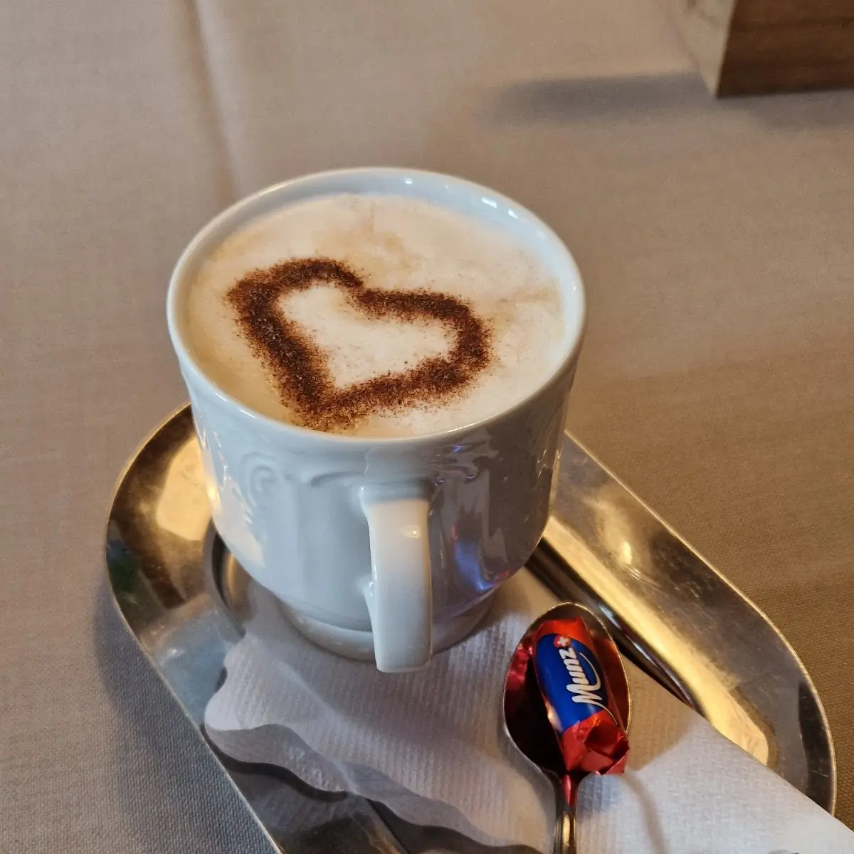 Cappuccino Ein Guter Bei 7 Grad Außentemperatur Ein Sehr Guter Cappuccino