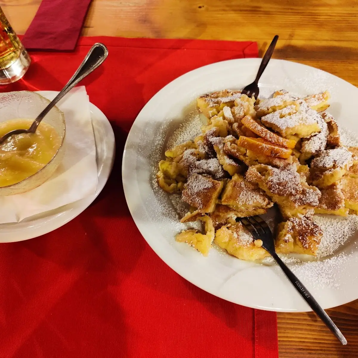 Kaiserschmarrn Und Apfelmus