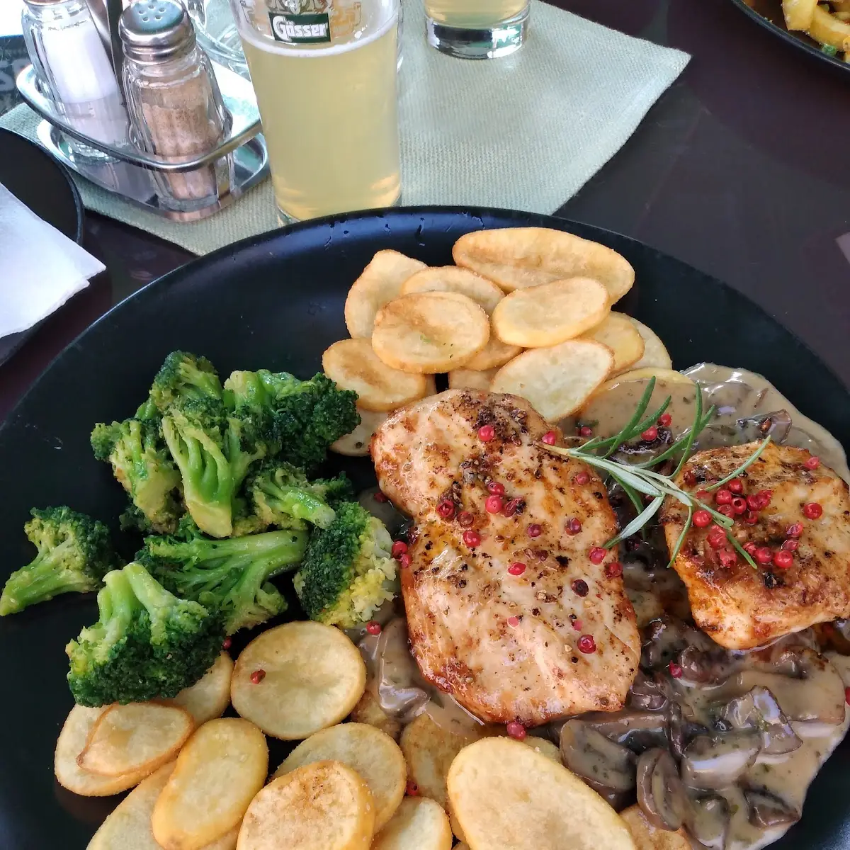 Hühnerstall Mit Champignons