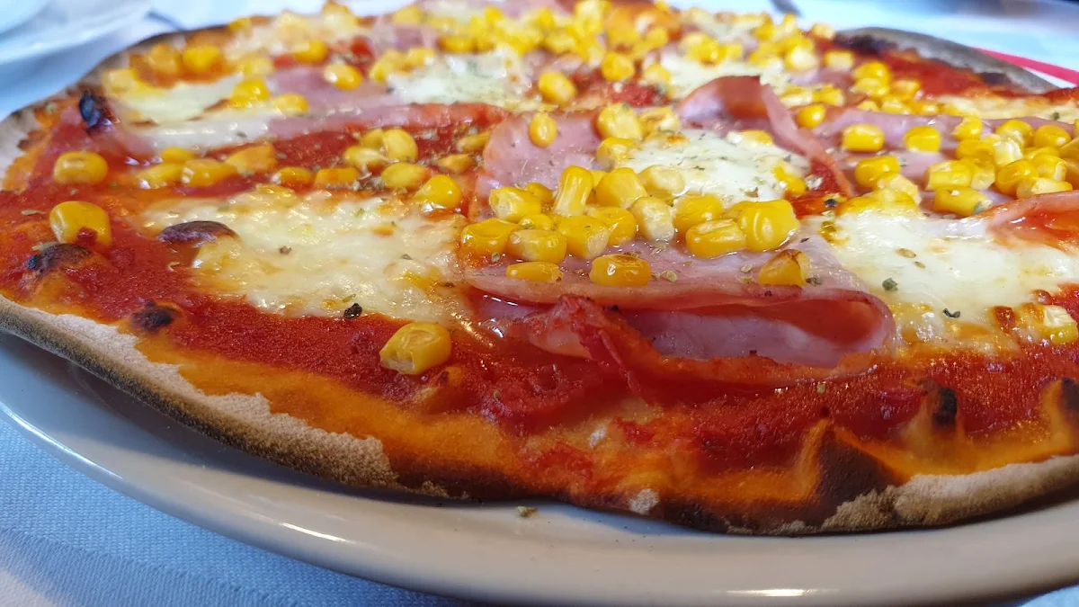Pizza Capricciosa