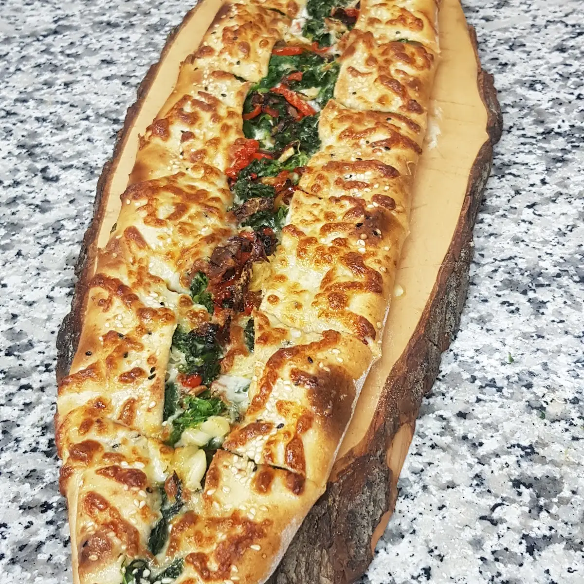 Veggie Pide