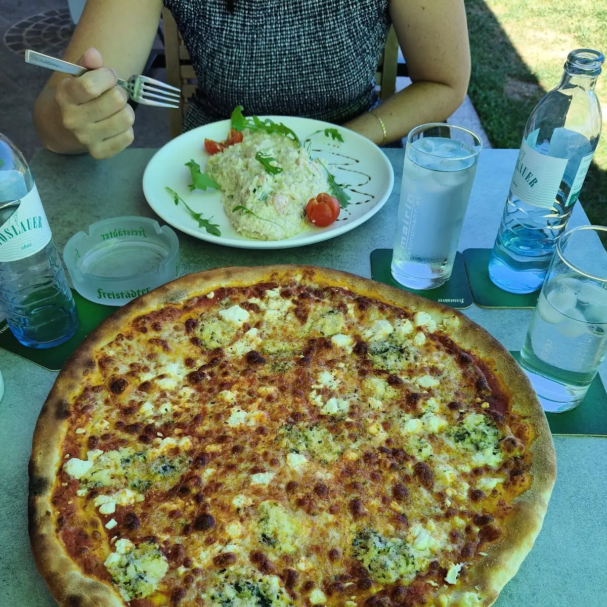 Pizza 4 Quesos