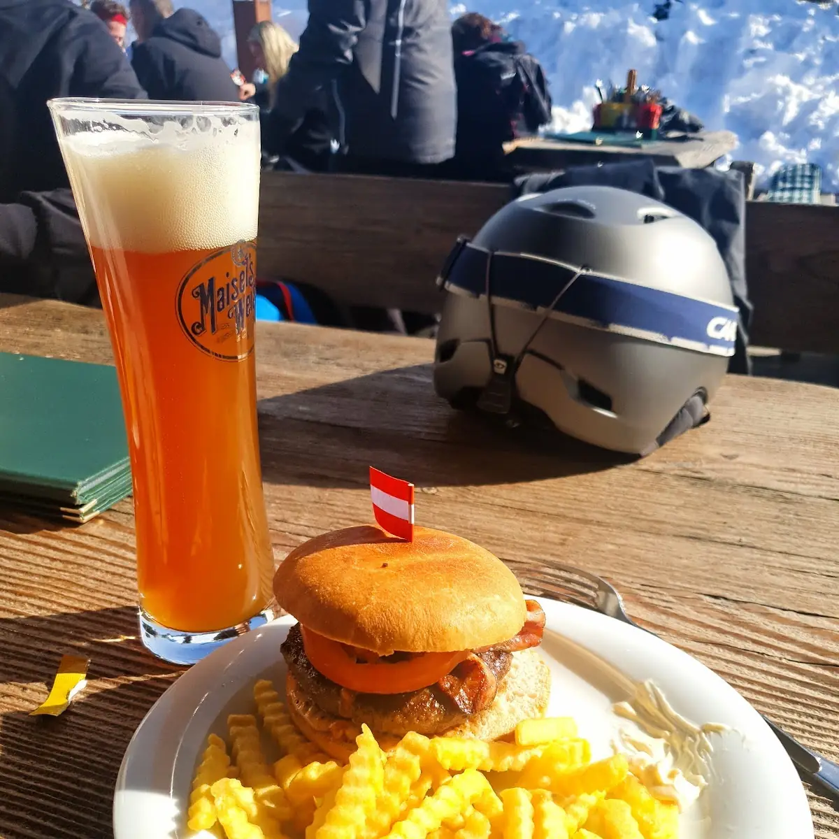 Hamburger Top Met Frietjes