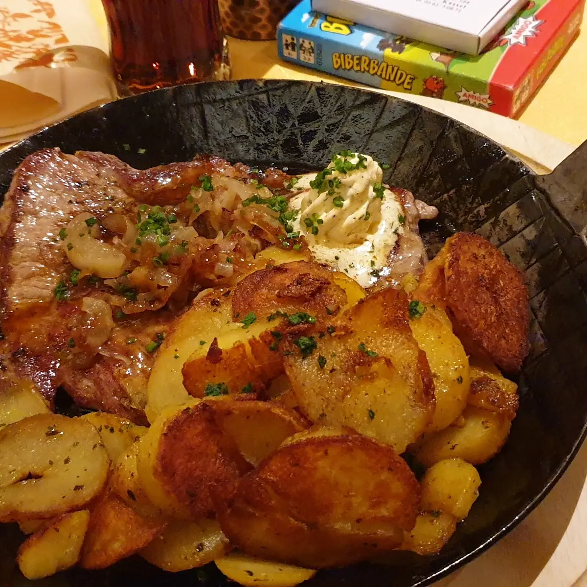 Medaillons Mit Bratkartoffeln