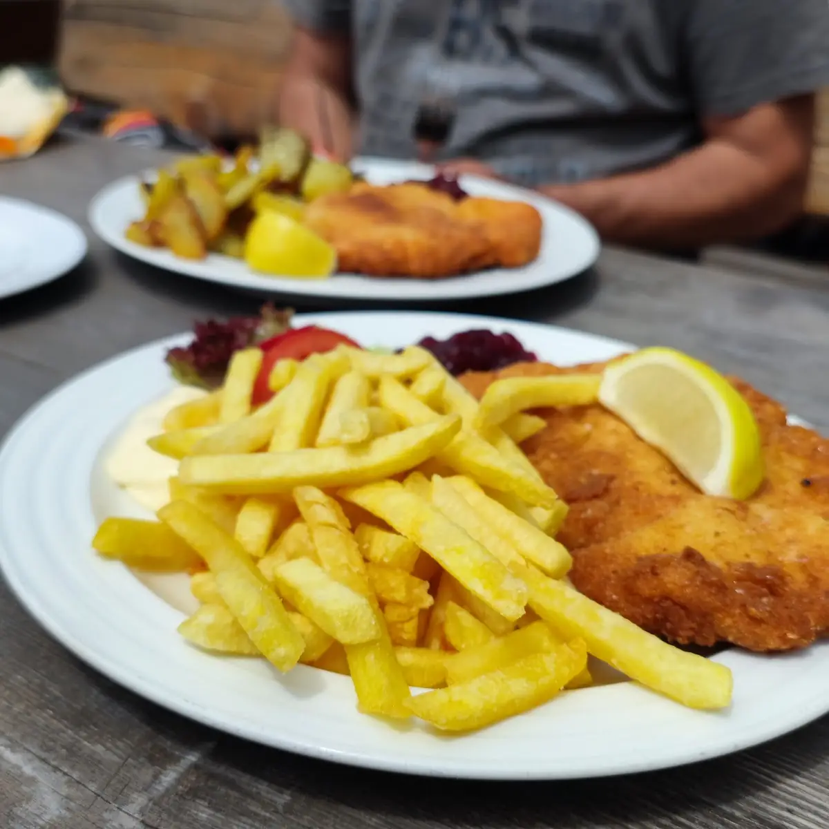Schnitzel Mit Pommes