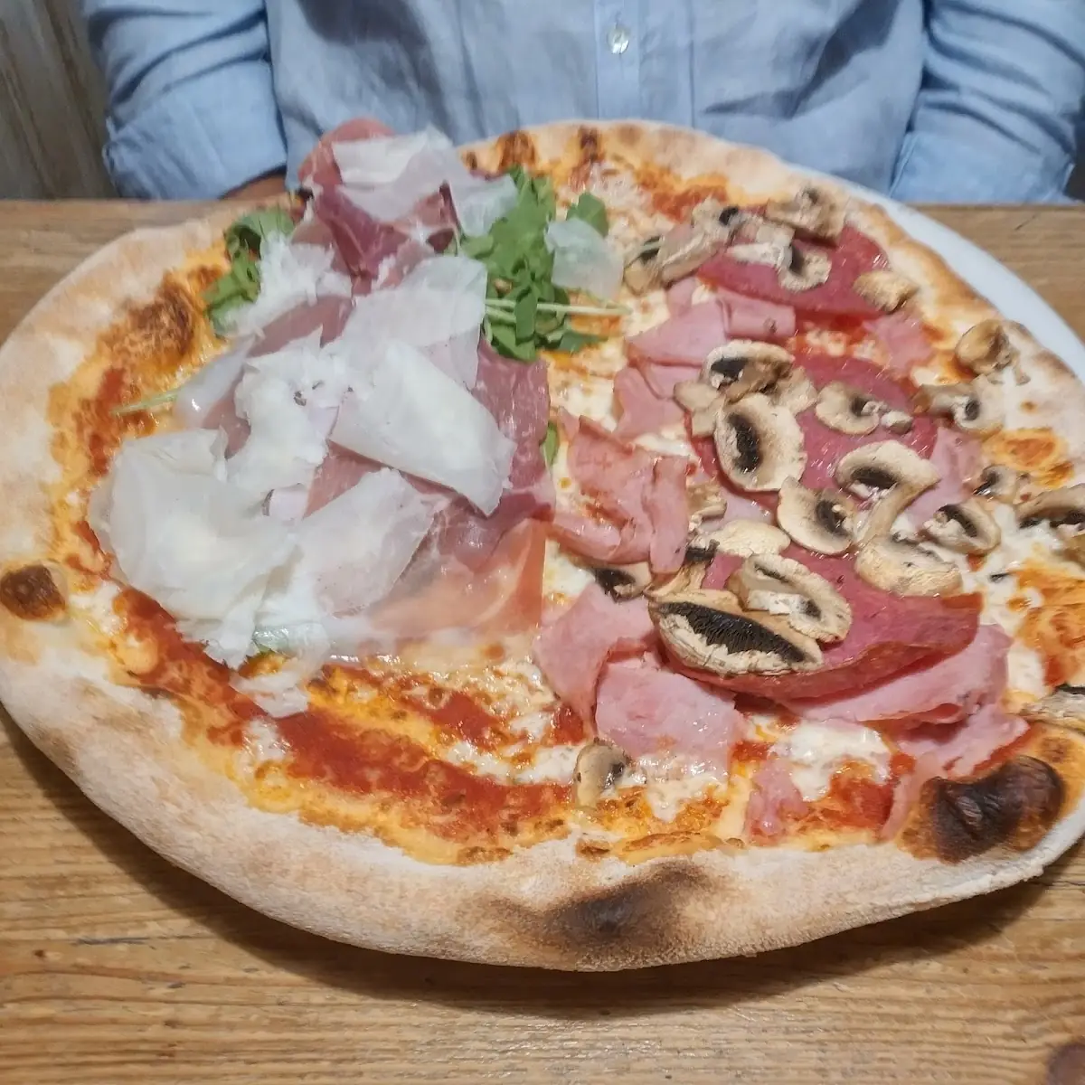 Pizza Capricciosa