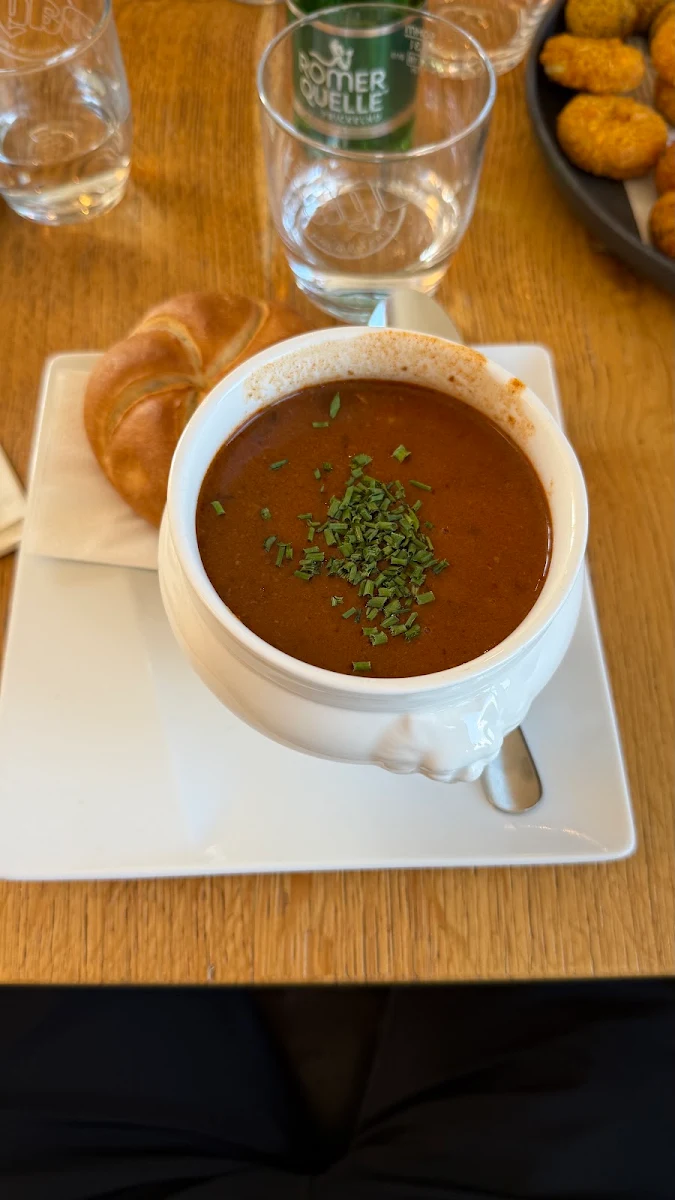 Gulash Suppe