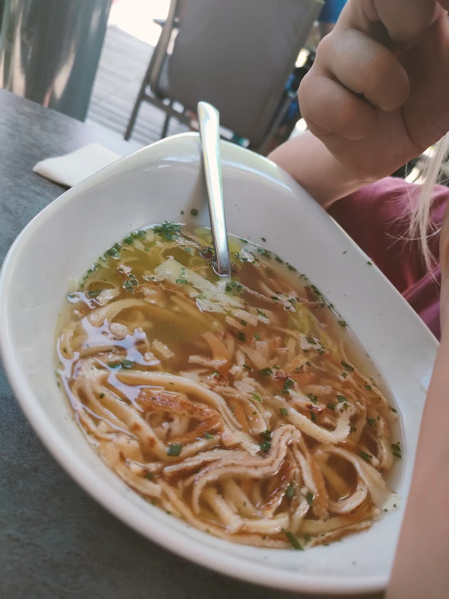 Rindsuppe Mit Frittaten