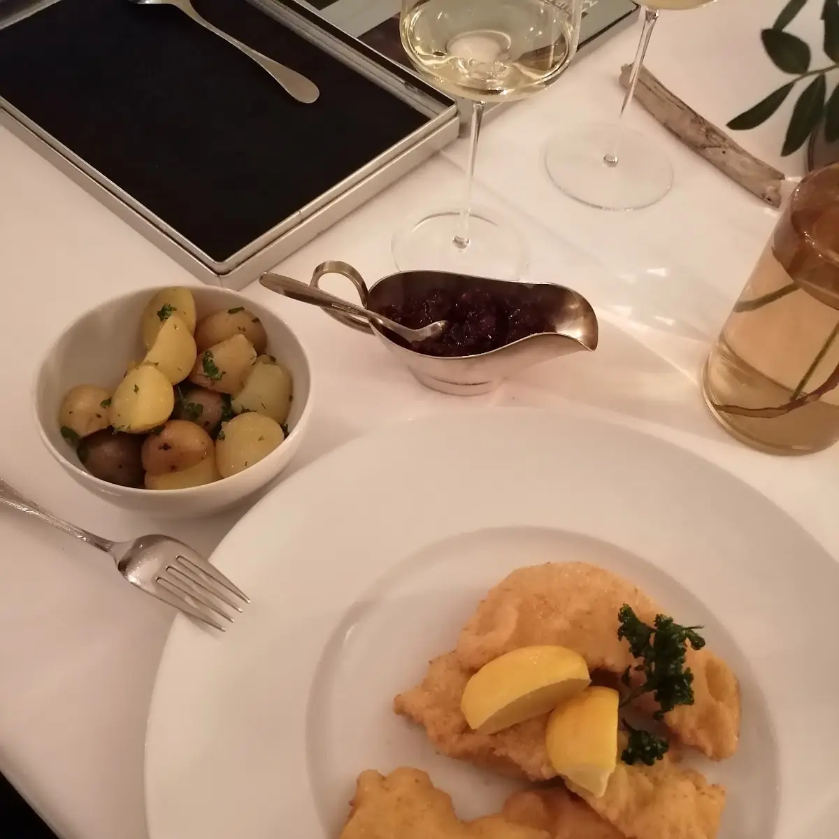 Wiener Schnitzel Mit Bratkartoffeln