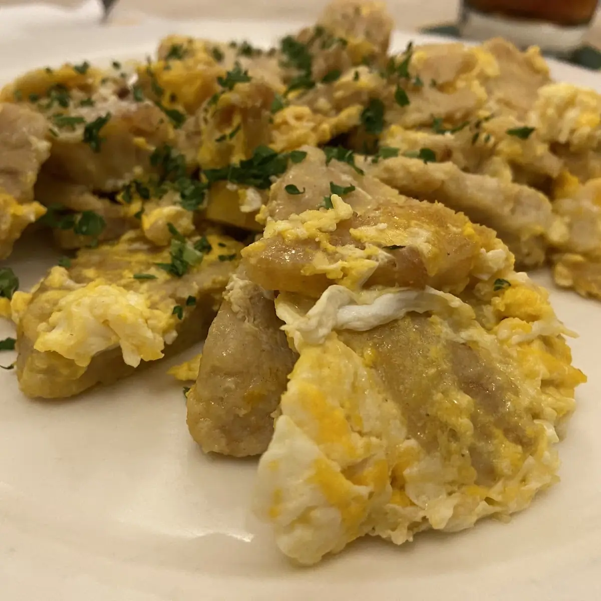 Geröstete Knödel Mit Ei