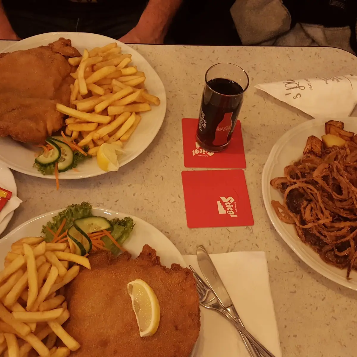 Cordon Blue Mit Pommes