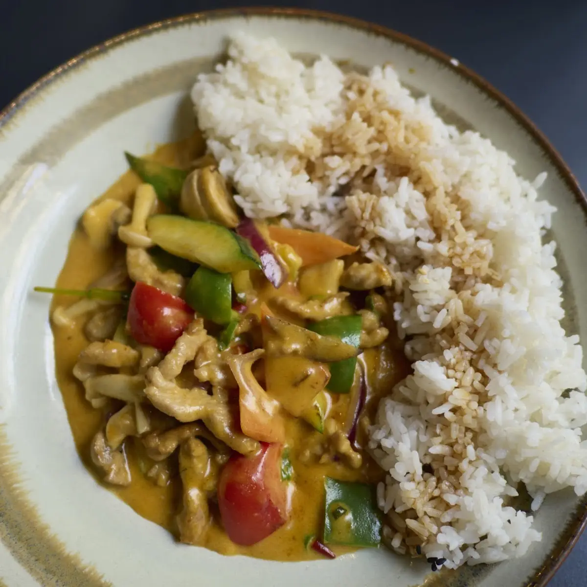 Vegan - Erdnusssauce -scharf