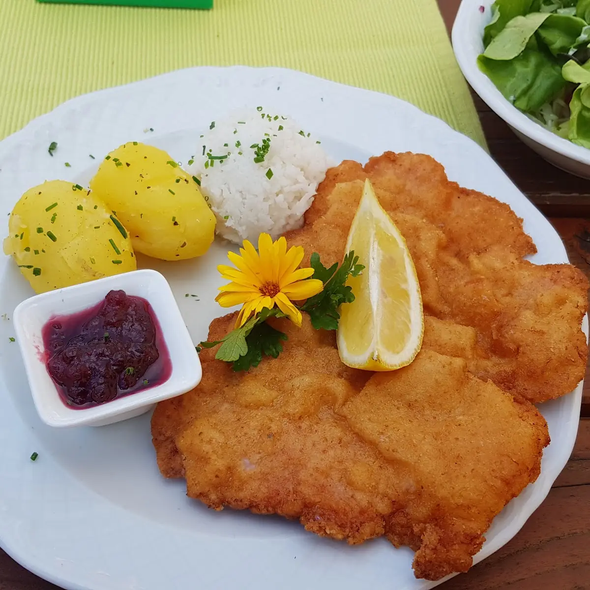 Puten Cordon Bleu Mit Reis Und Kartoffel