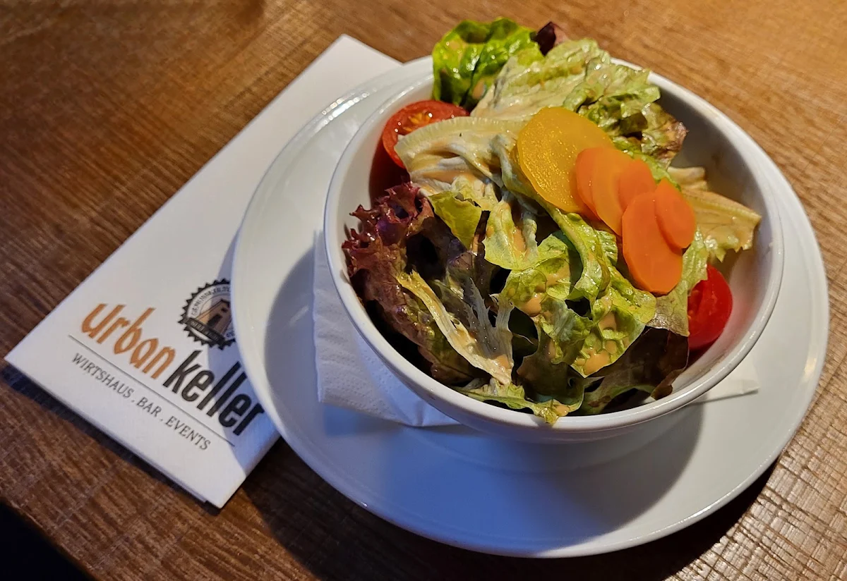 Gemischter Beilagensalat