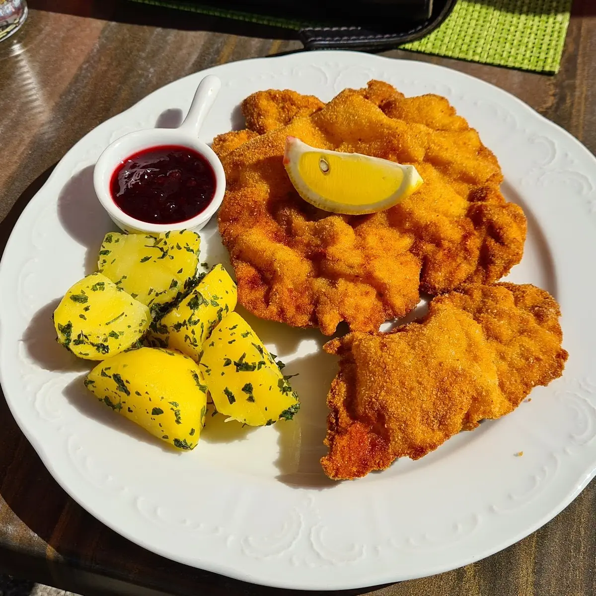Aktions-schnitzerl