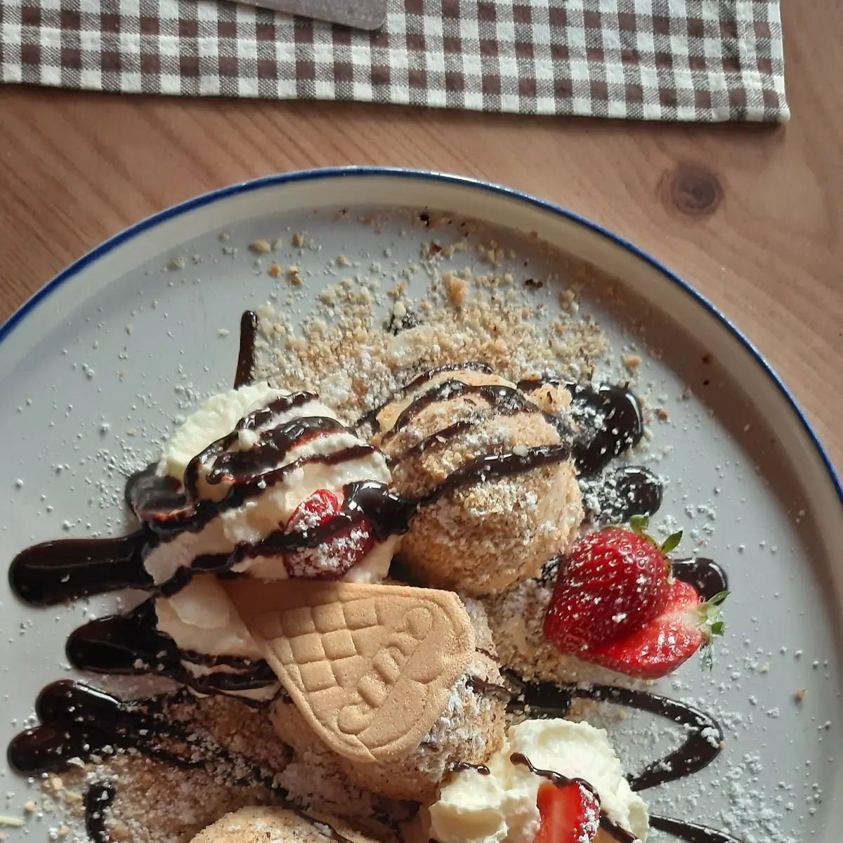 Eisknödel