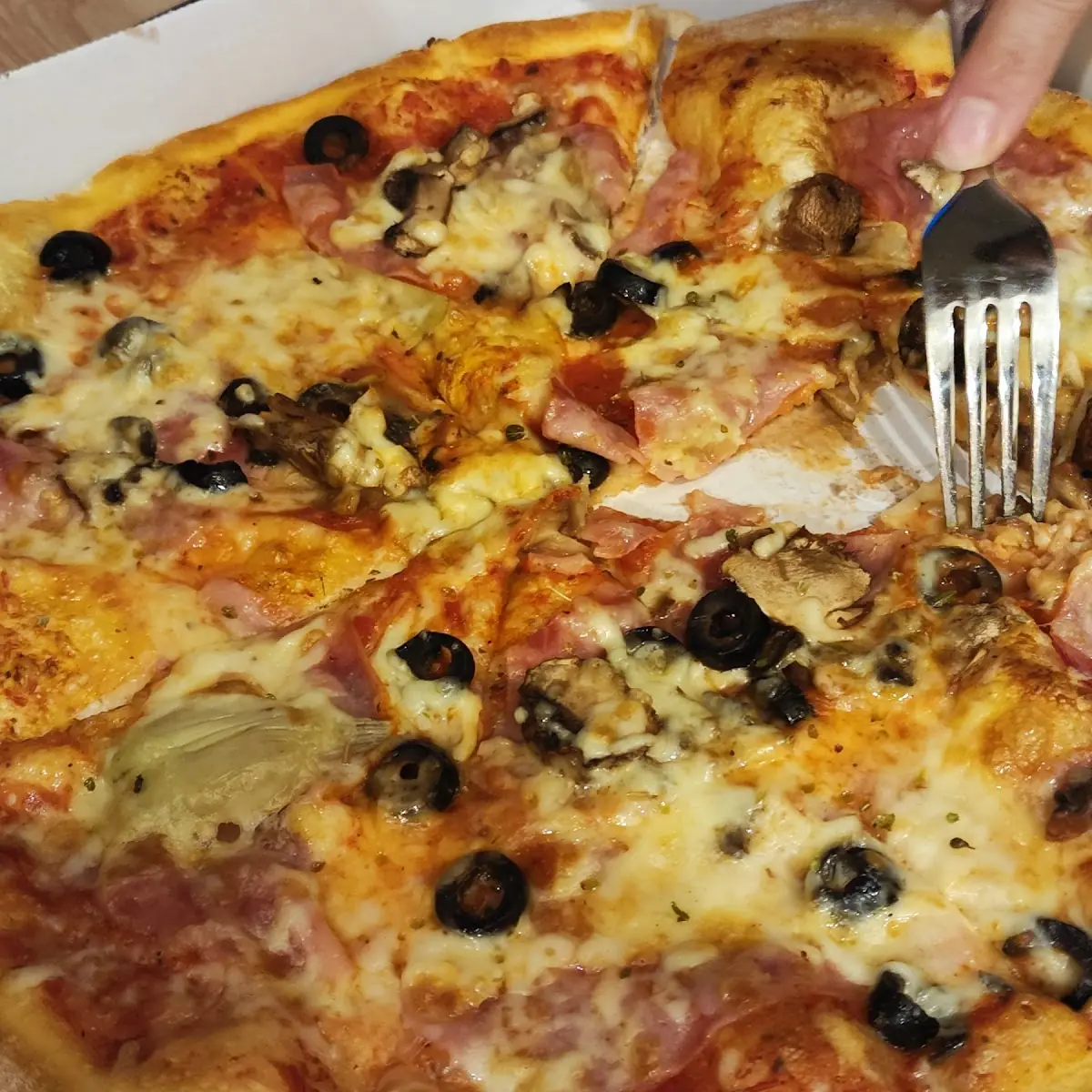 Pizza Capricciosa