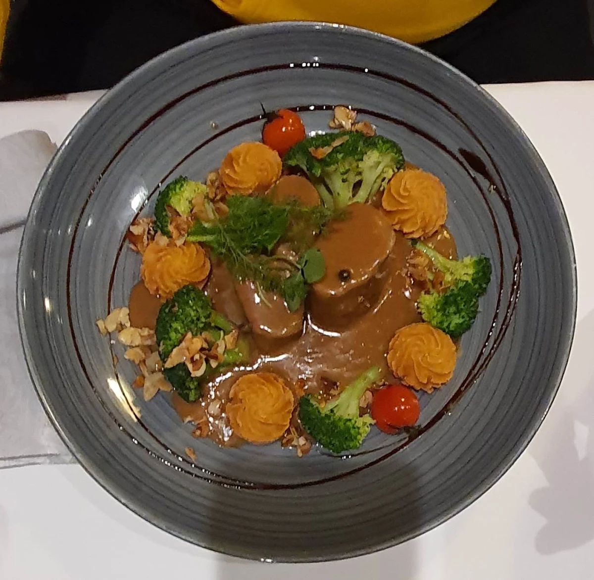 Schweinemedaillons Mit Herzoginkartoffeln