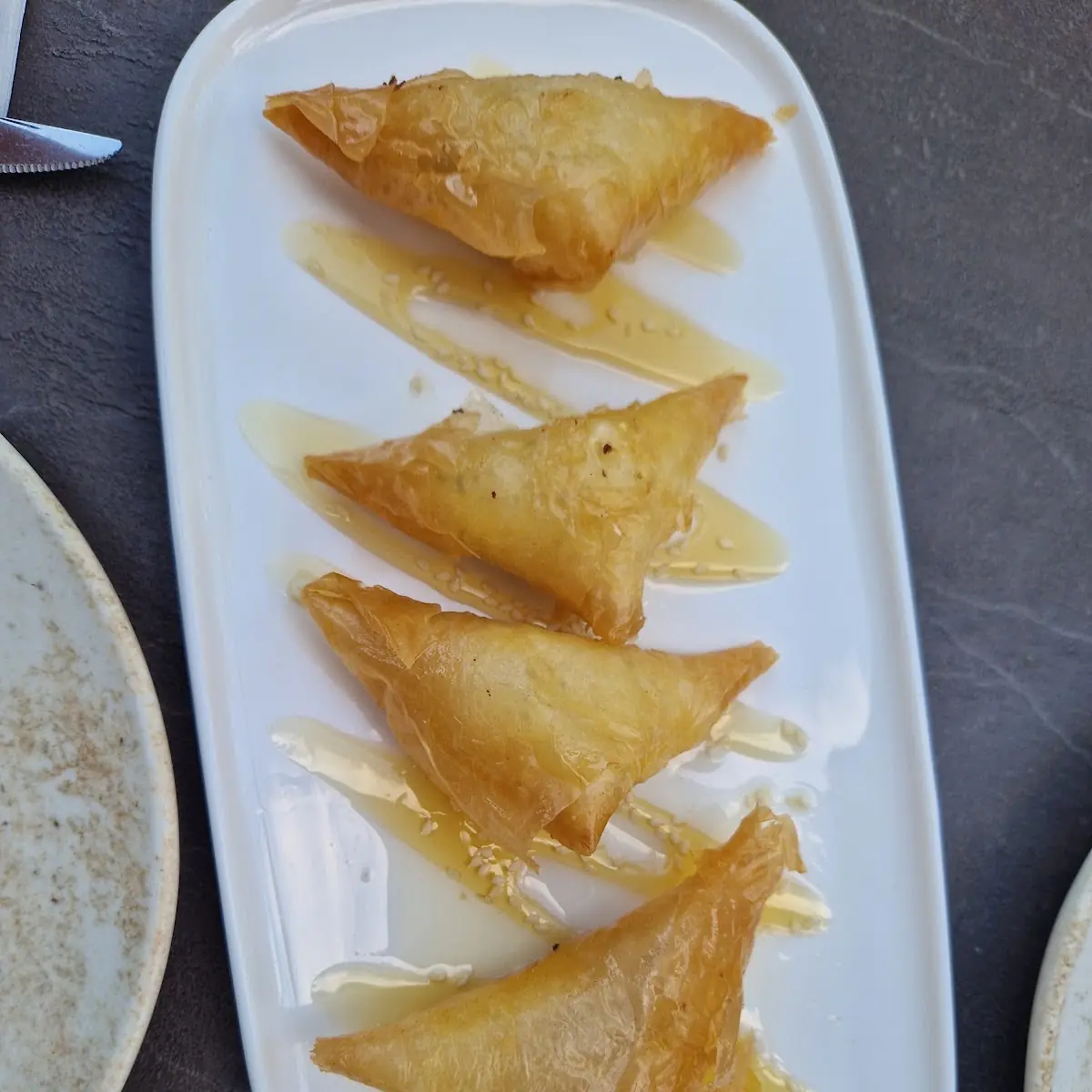 Tiropitakia-Käse