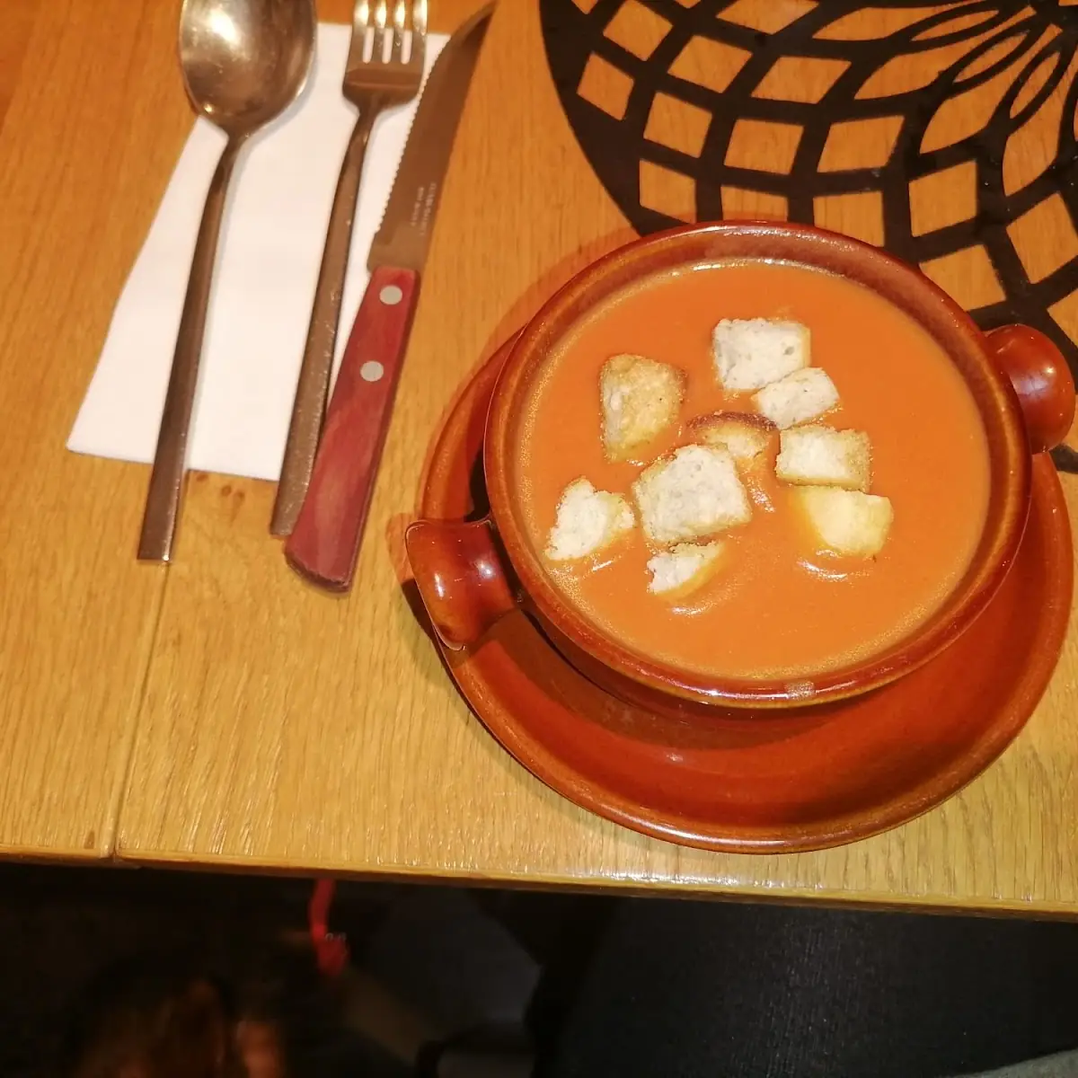 Tomatensauce Mit Croutons