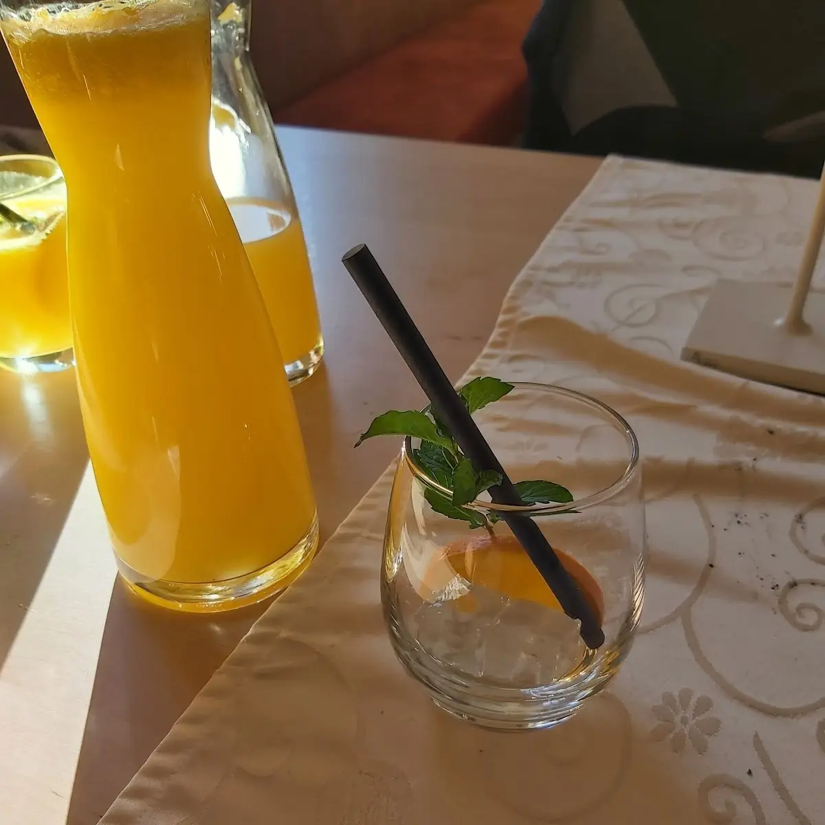 Selbstgemachte Orangen Limonade