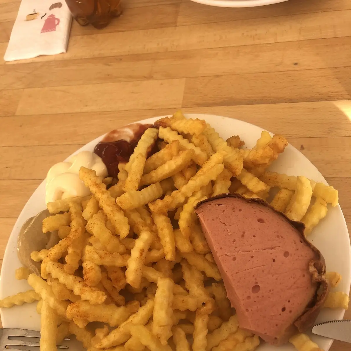 Würstel E Patatine