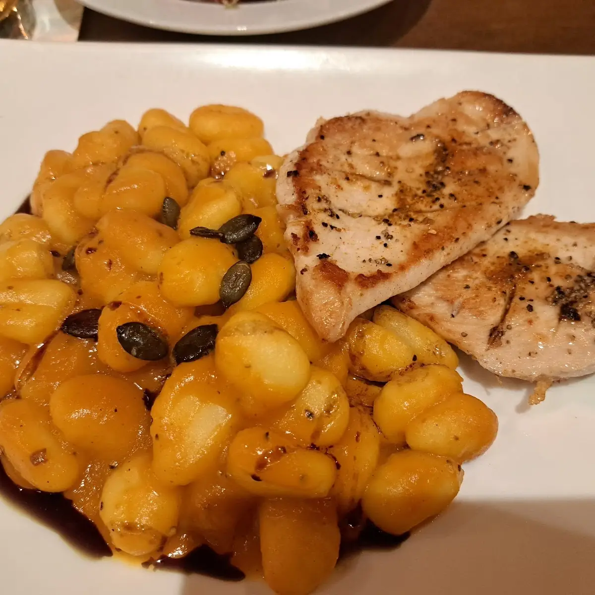 Huhn Mit Kürbisgnocchi