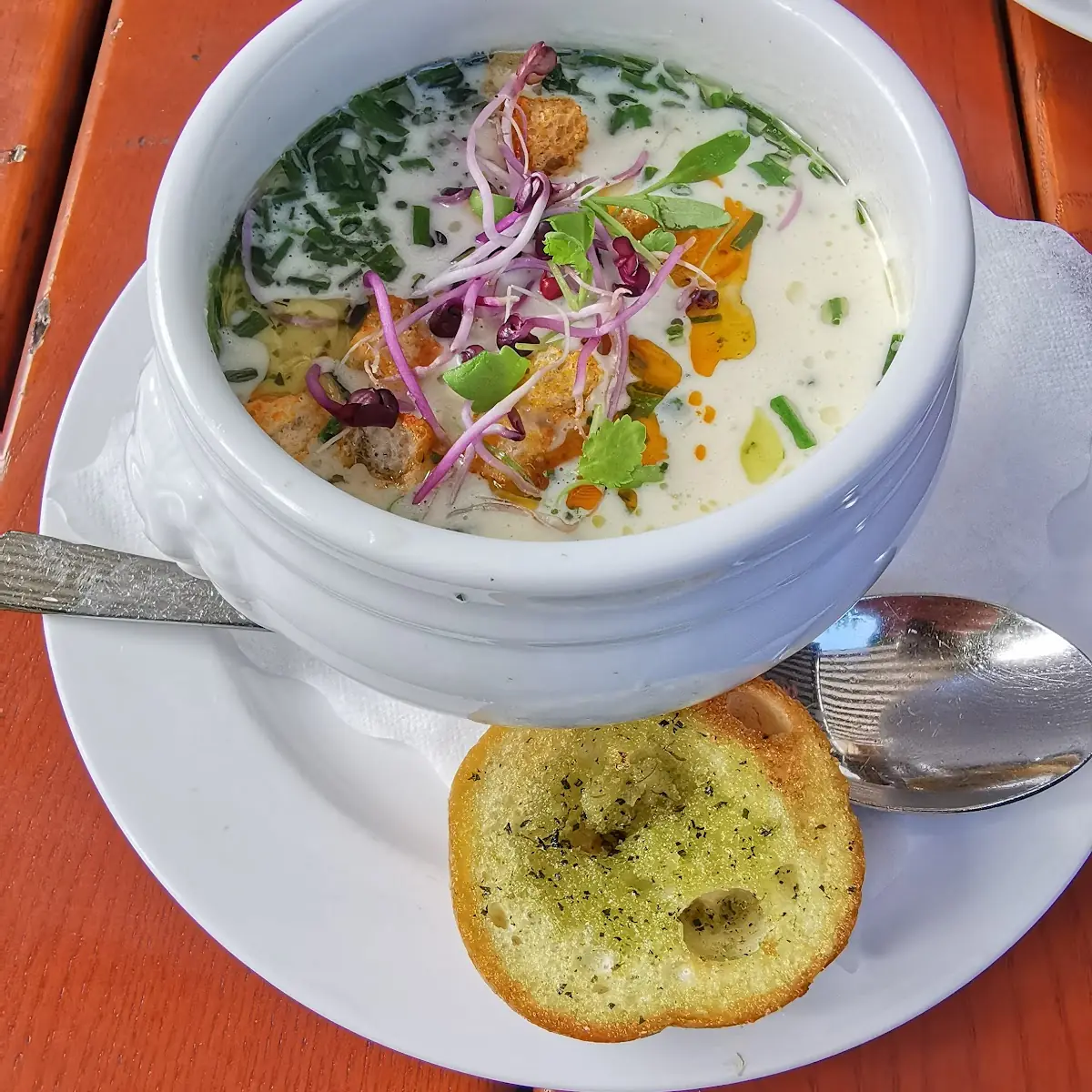 Knoblauchsuppe