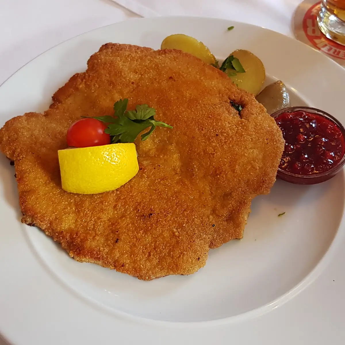 Schnitzel Wiener Art Mit Kartoffelsalat