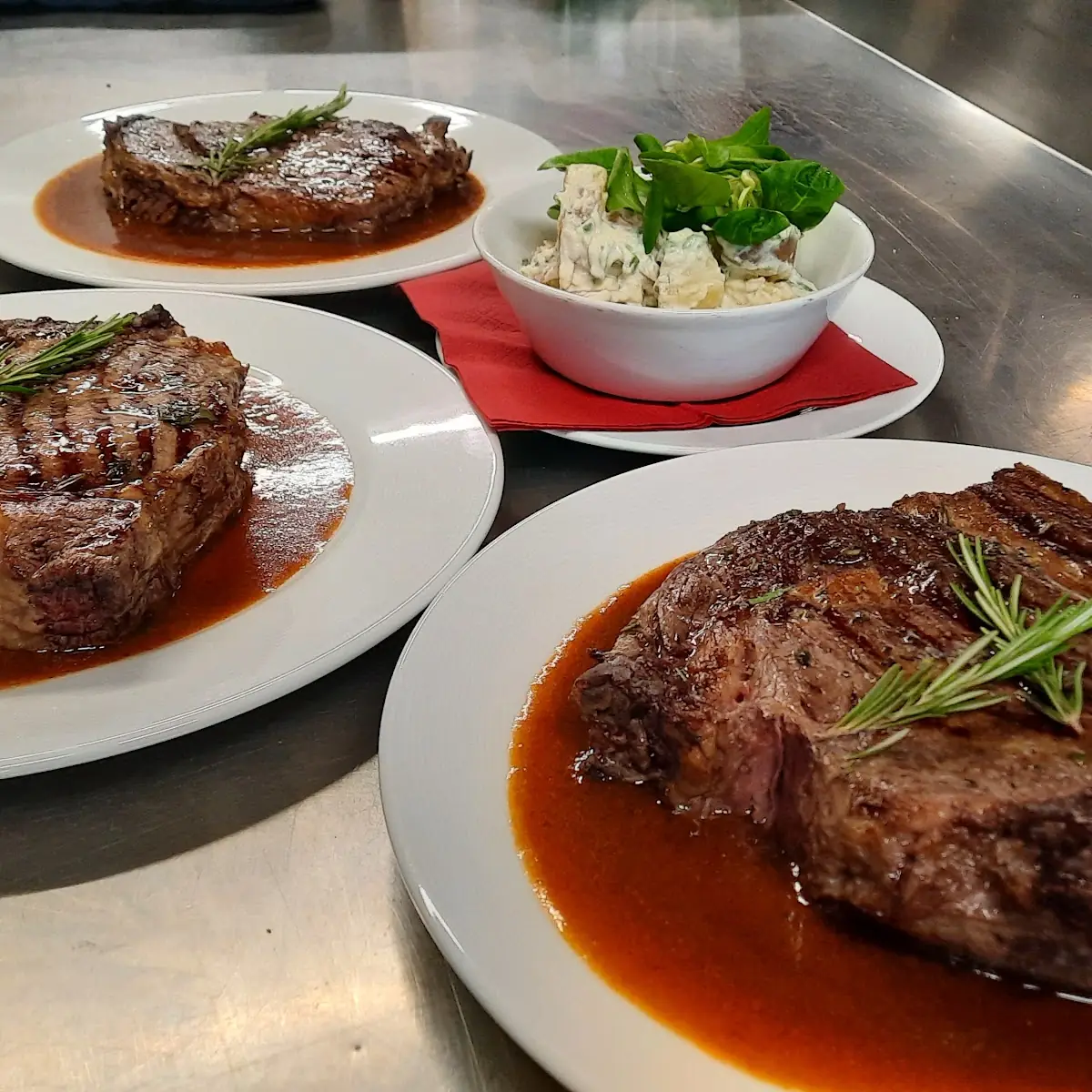 Rib-Eye-Steak