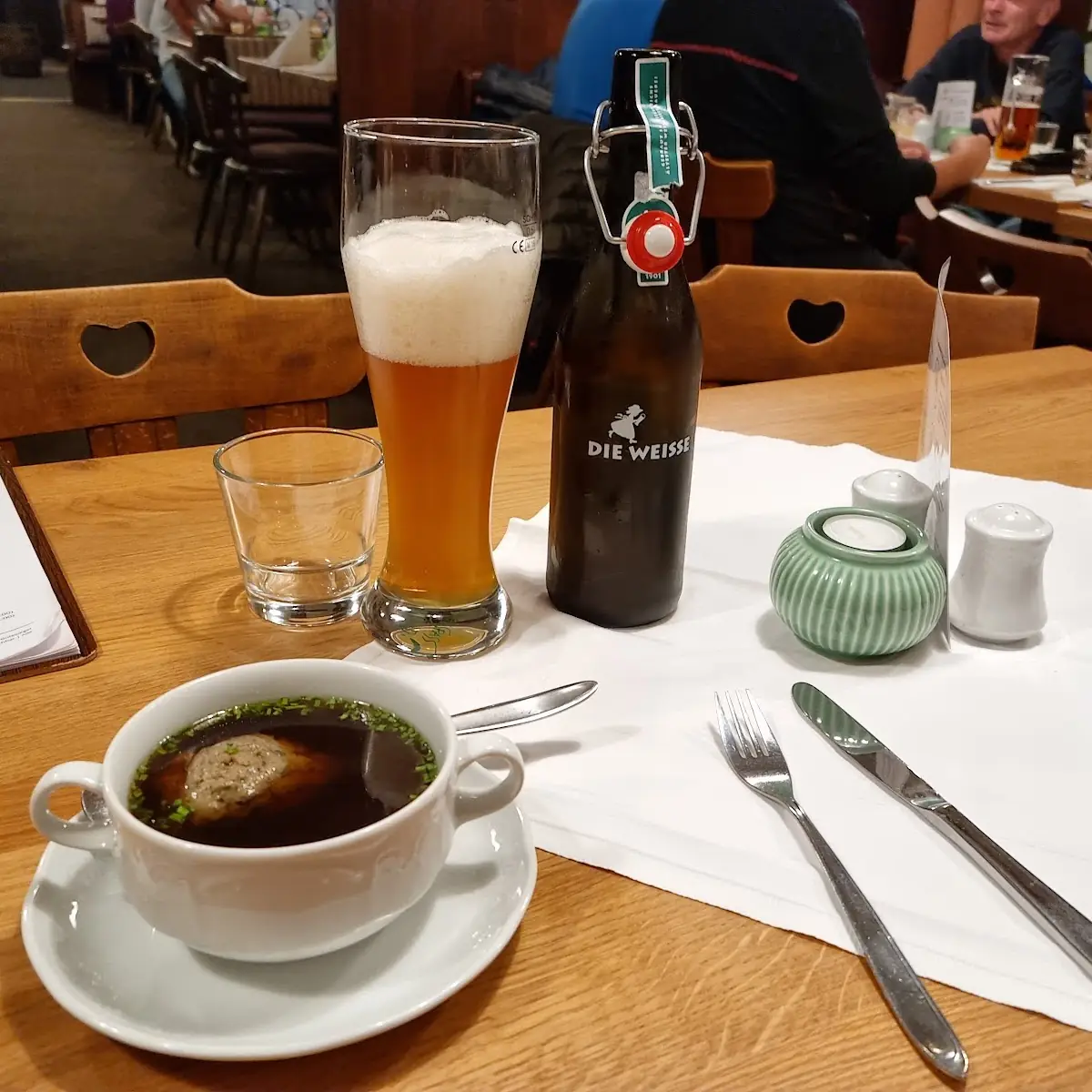 Leberknödel Vorsupe Und Ein Weißbier