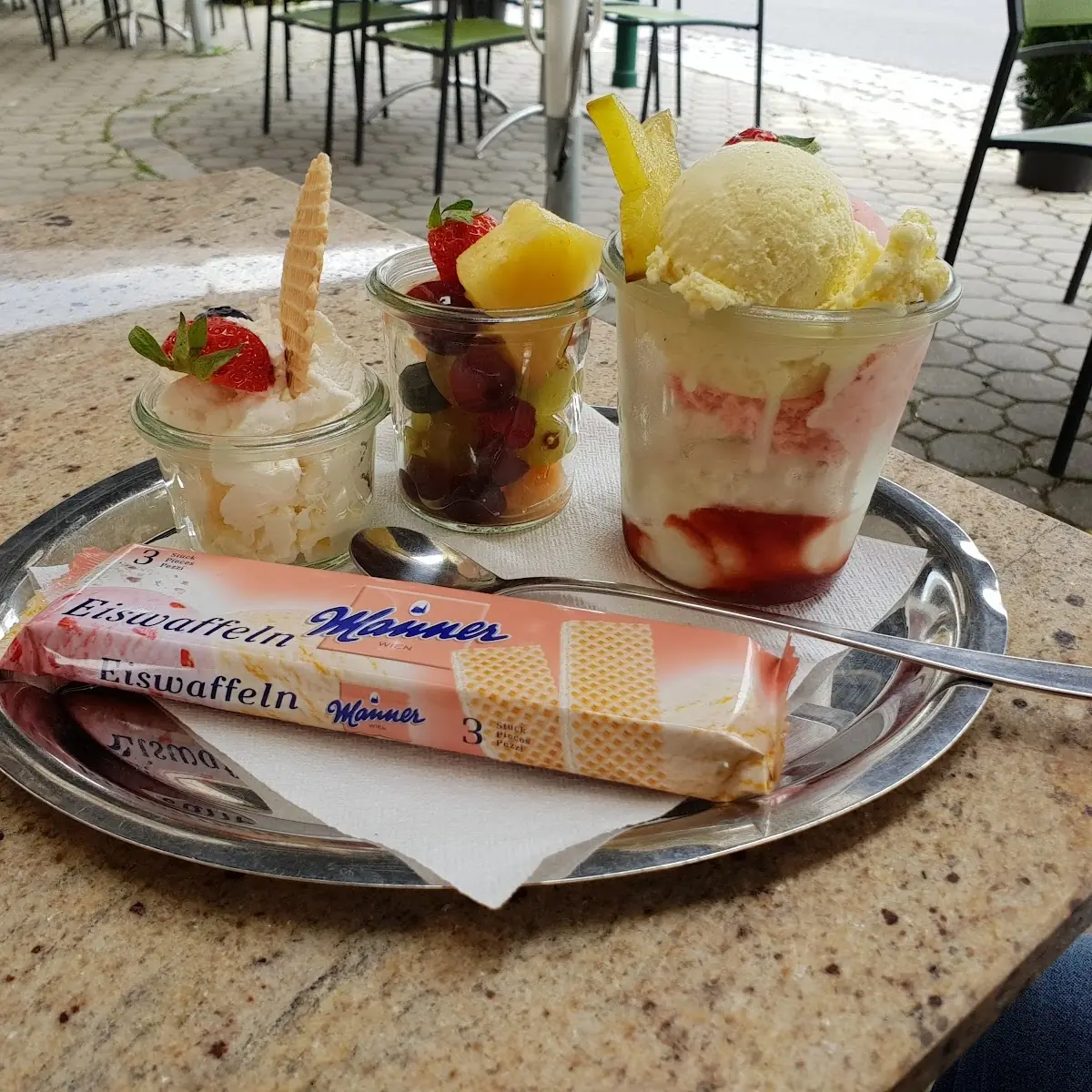 Früchtebecher
