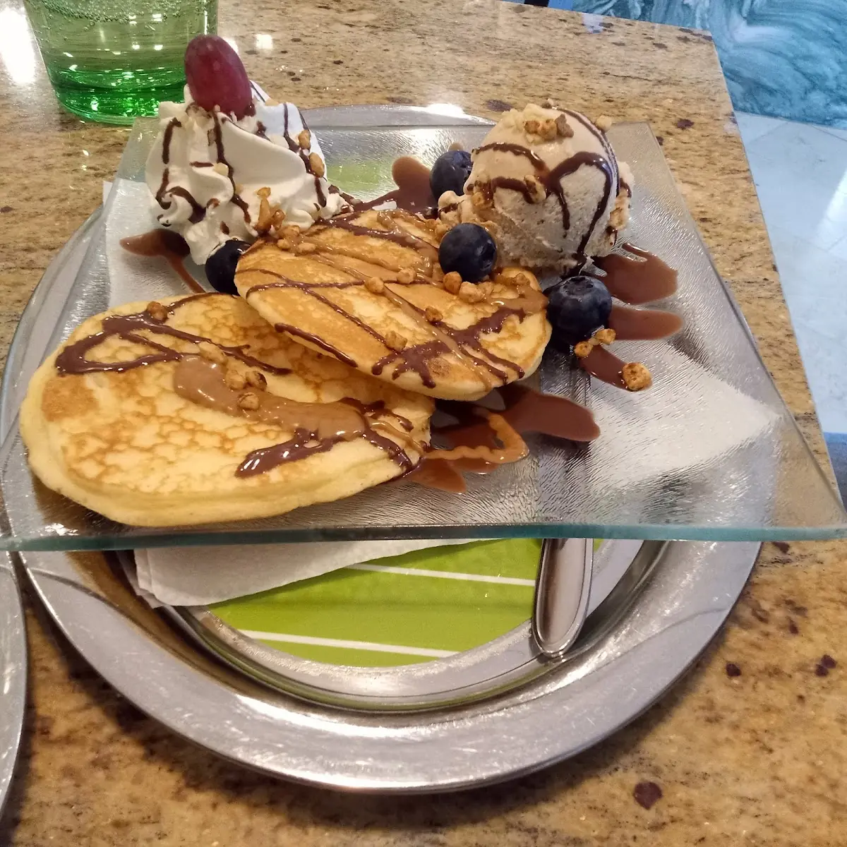 Pancake Mit Haselnusseis