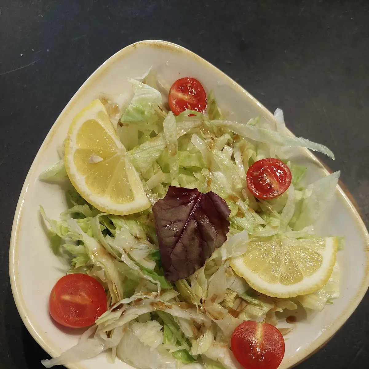 Grüner Salat