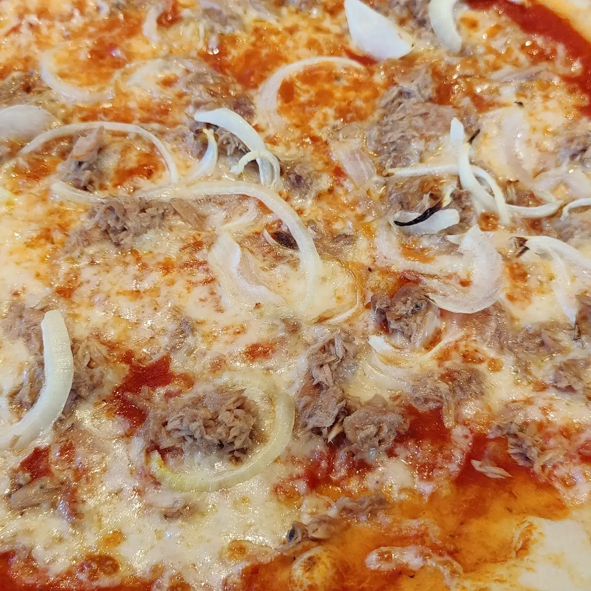 Pizza Tonno