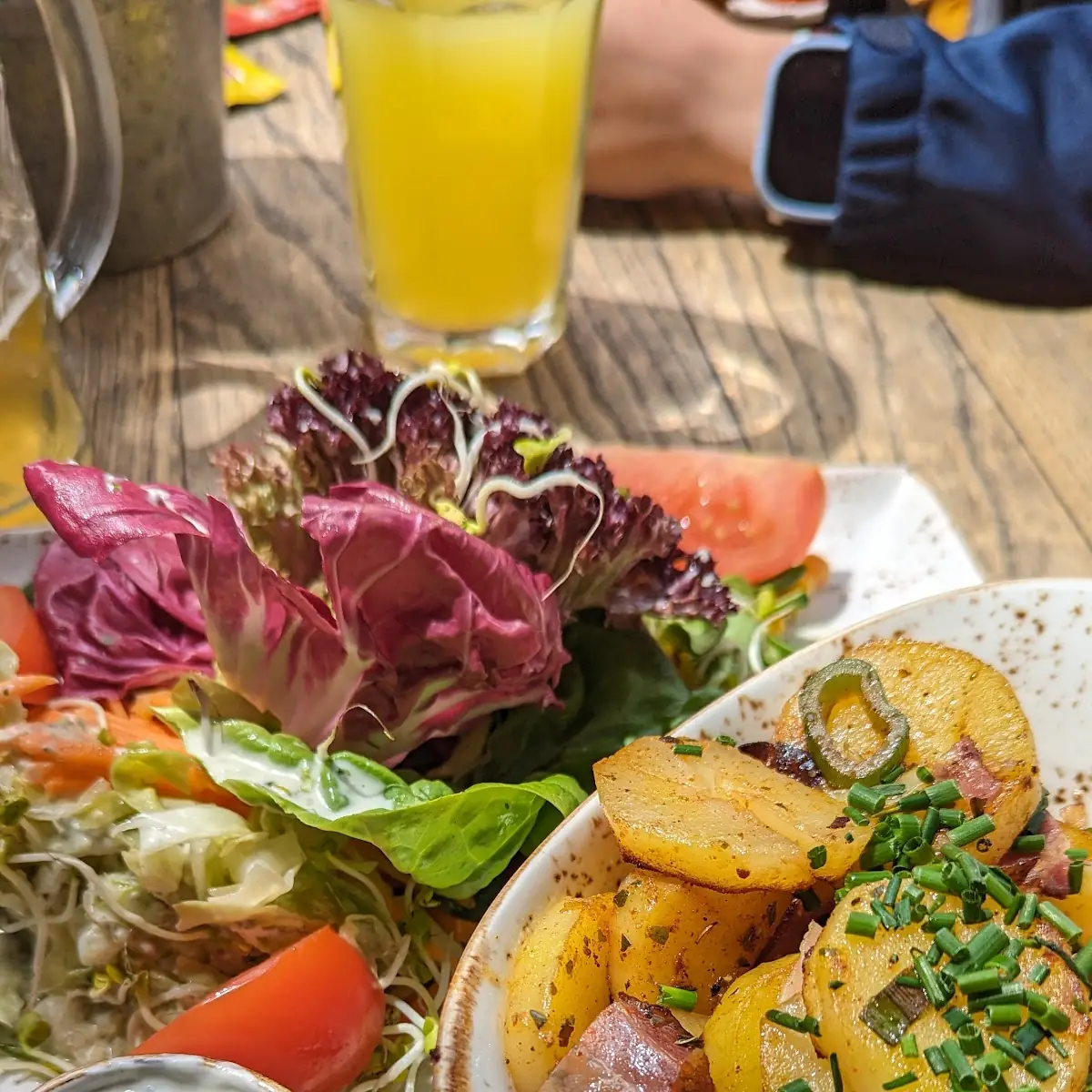 Salat Mit Bratkartoffeln